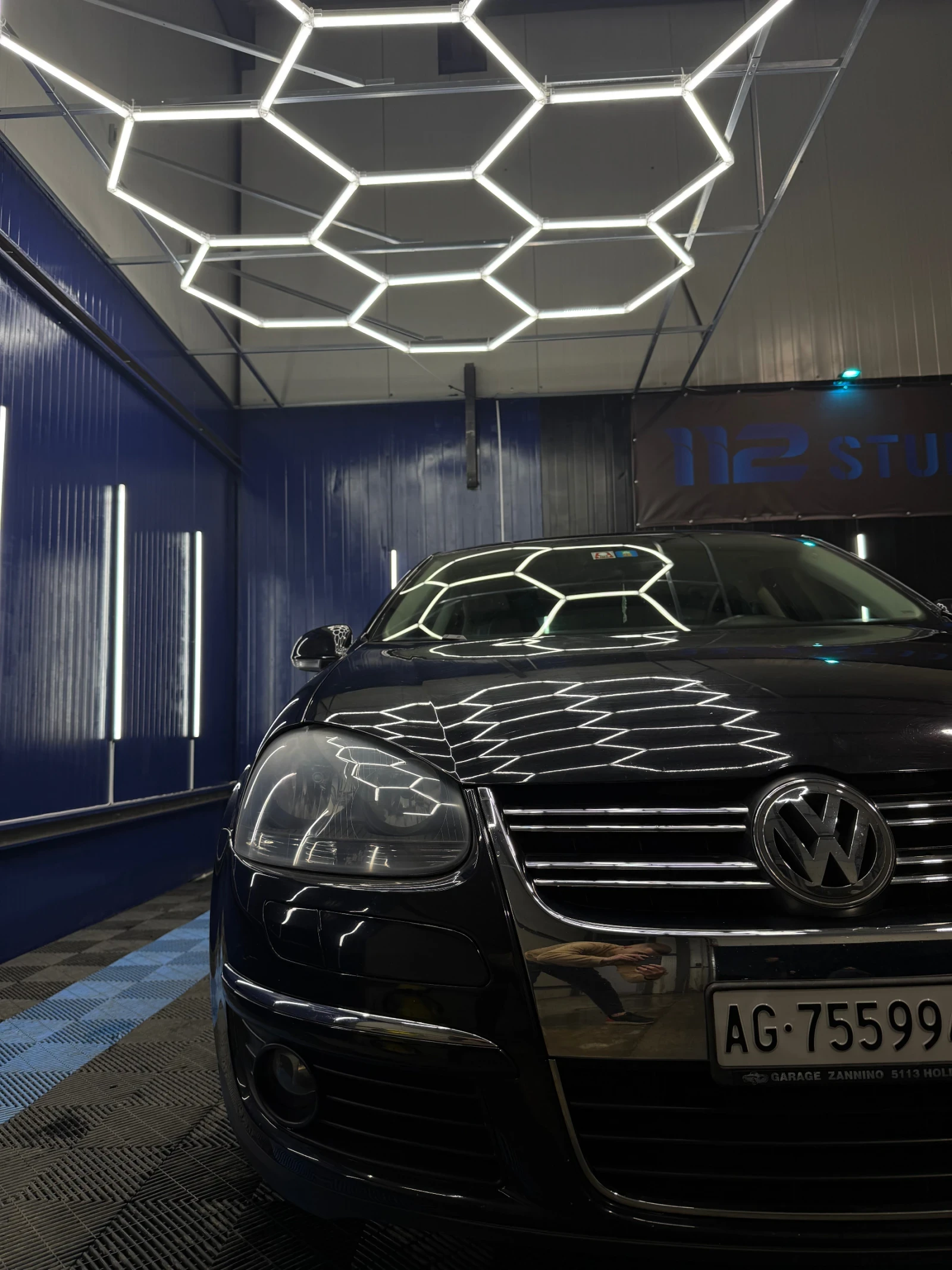 VW Jetta 2.0 Швейцария , снимка 7 - Автомобили и джипове - 54176430