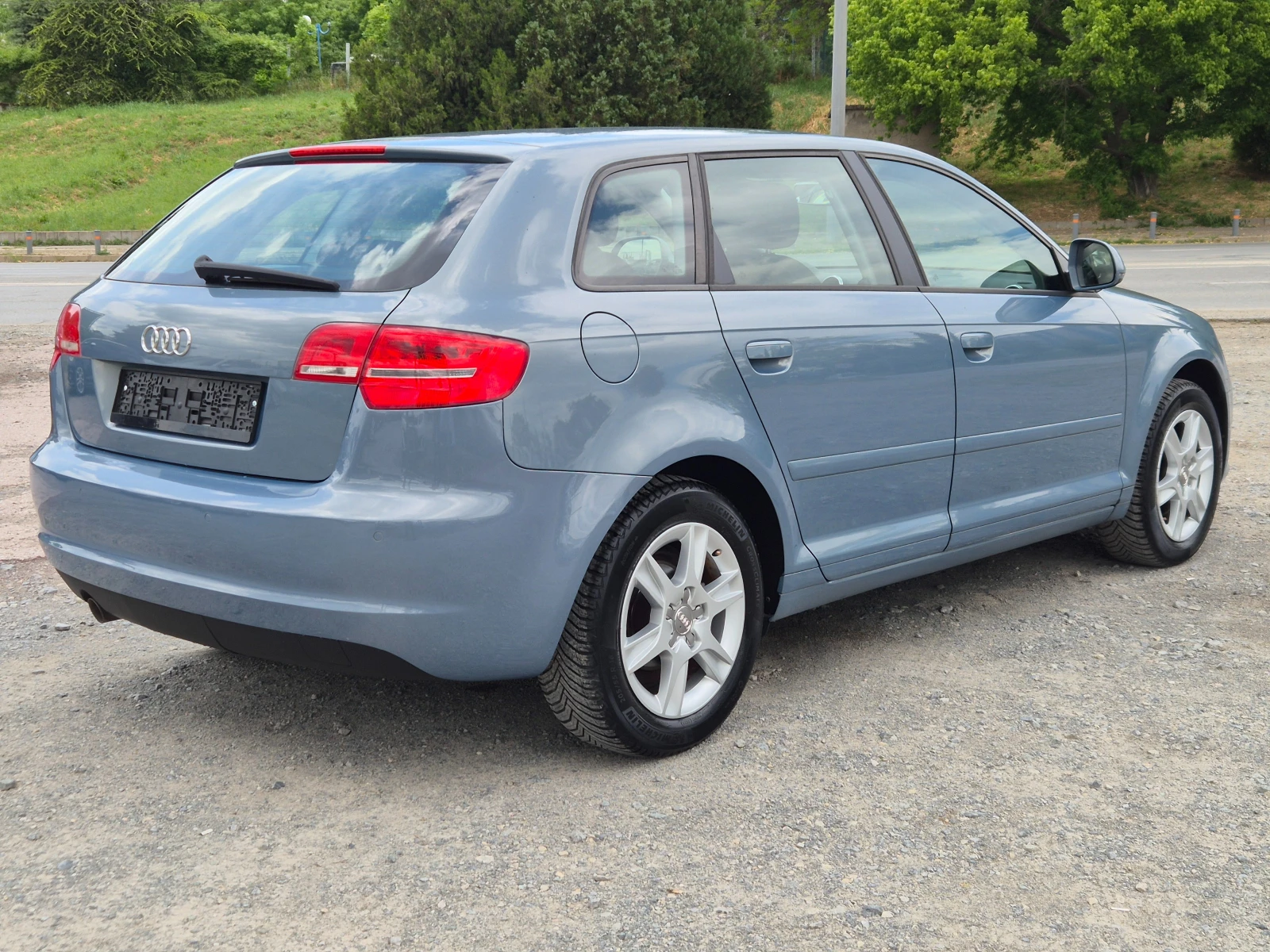 Audi A3 Sportback 1.6TDI 105�� | Mobile.bg � ����������� 5