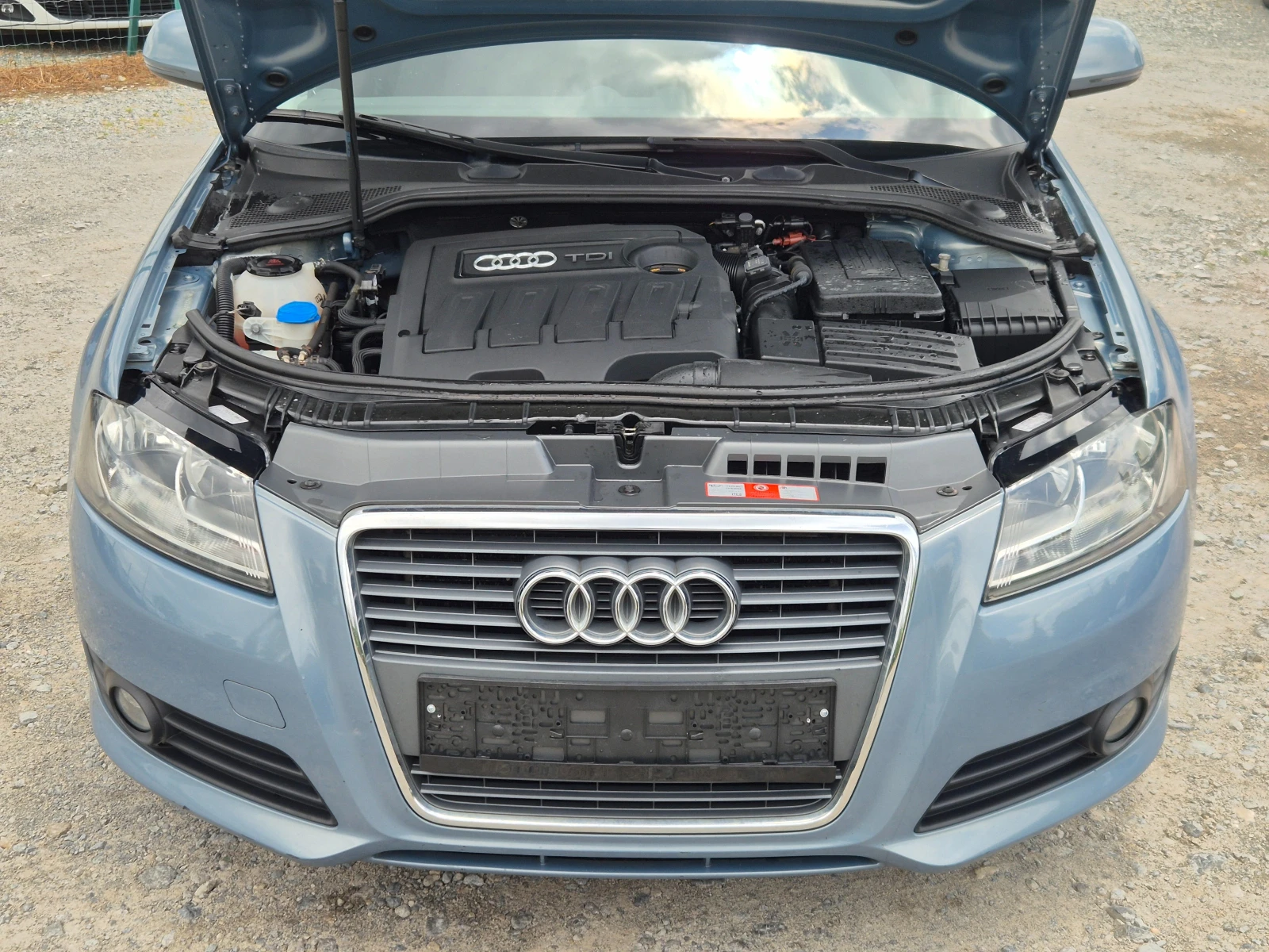 Audi A3 Sportback 1.6TDI 105�� | Mobile.bg � ����������� 15