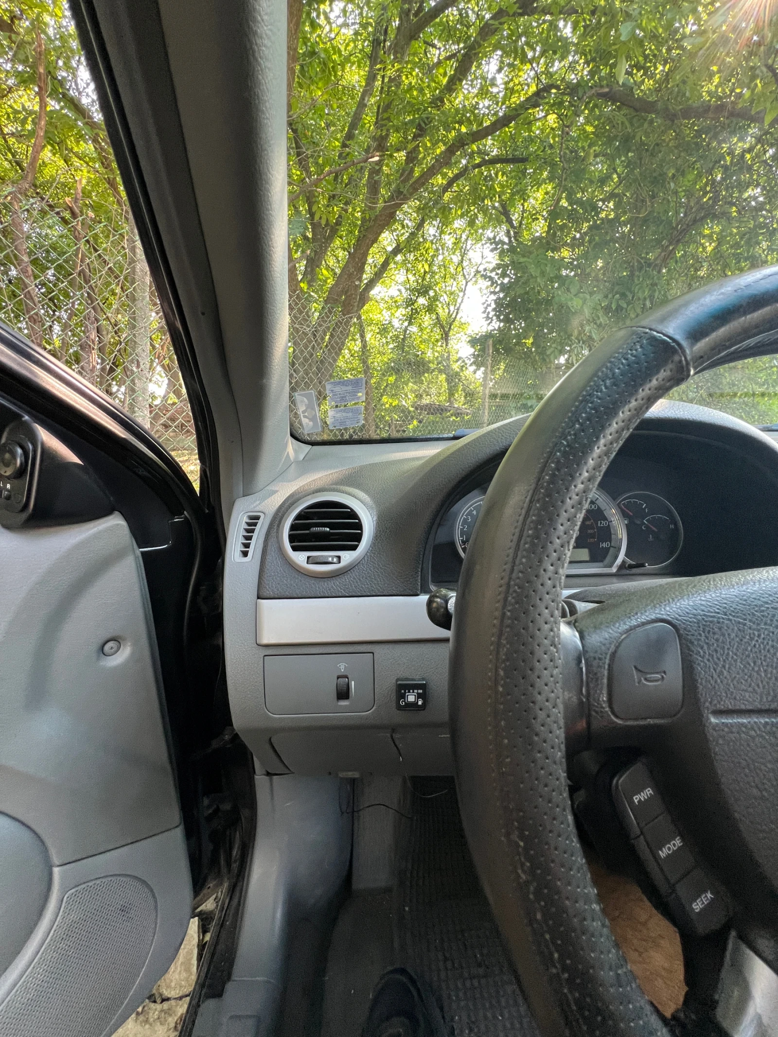 Suzuki Forenza | Mobile.bg � ����������� 6