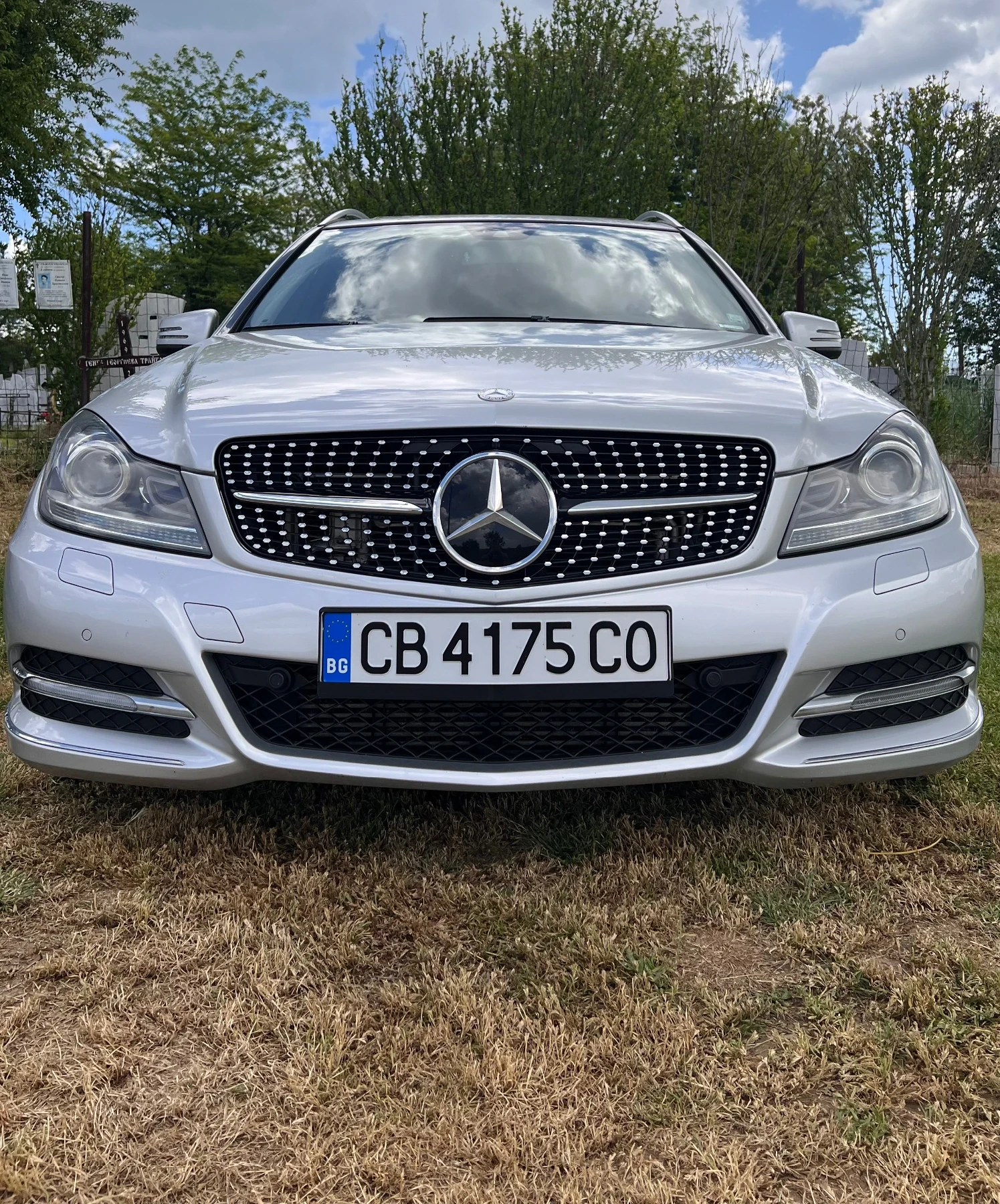 Mercedes-Benz C 250  ///DISTRONIC///bi-XENON///4-MATIC//