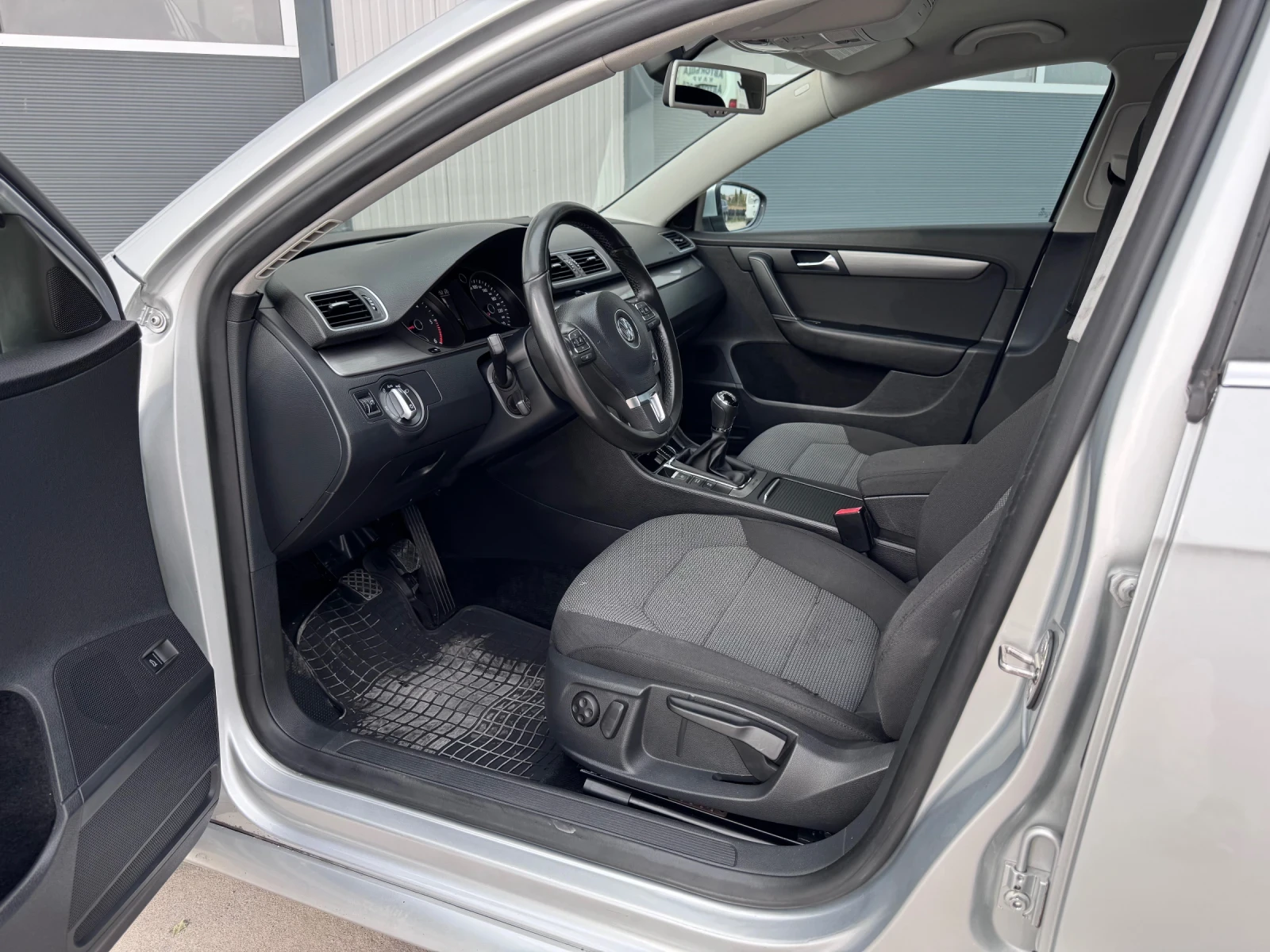VW Passat 4MOTION EVRO 5 B, снимка 11 - Автомобили и джипове - 56165948