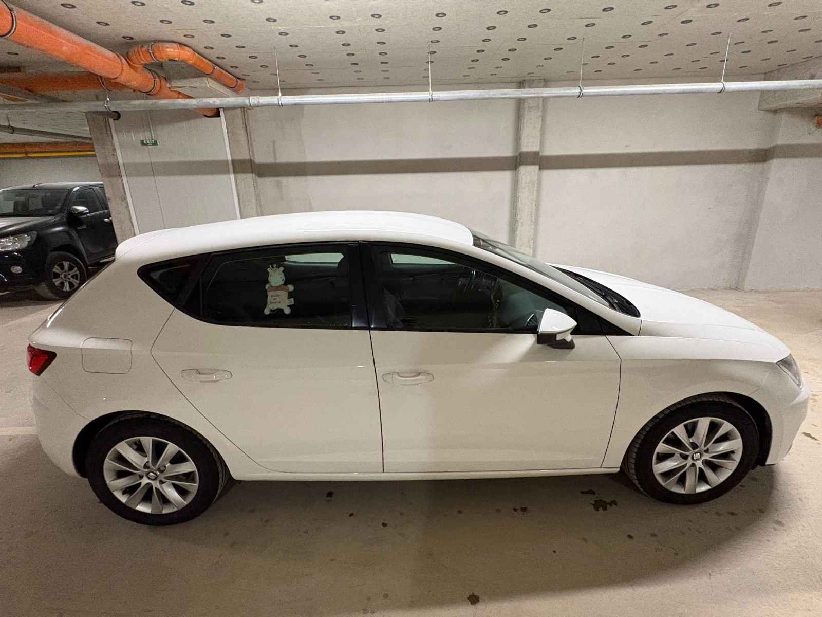 Seat Leon 1.6 TDI DSG, снимка 7 - Автомобили и джипове - 56166671