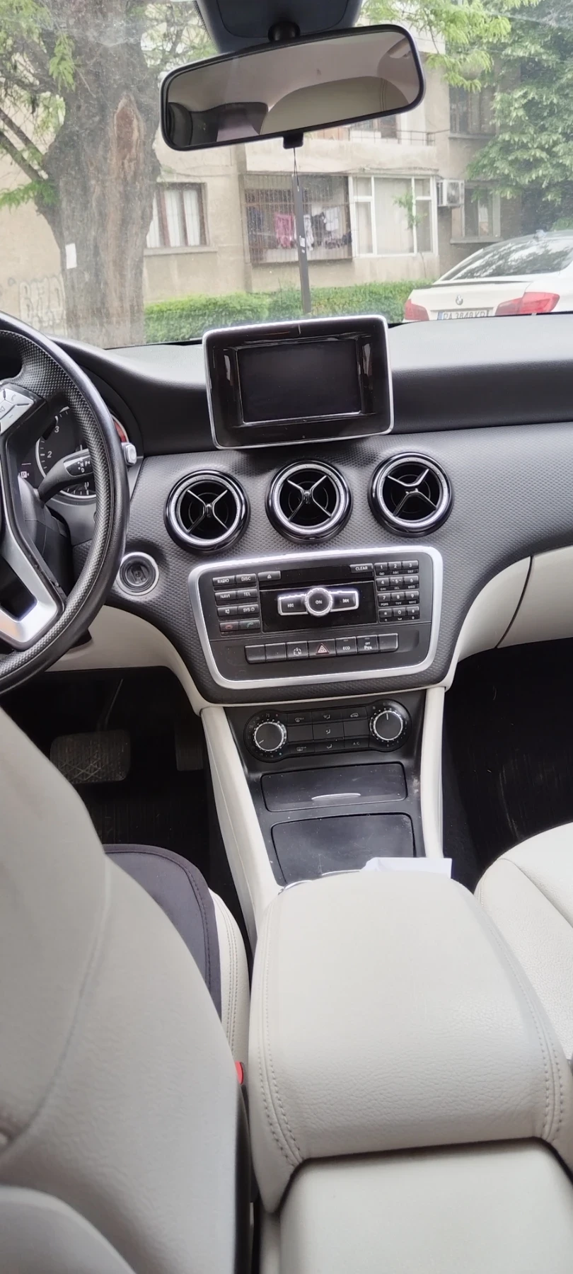 Mercedes-Benz A 180, снимка 9 - Автомобили и джипове - 56221338