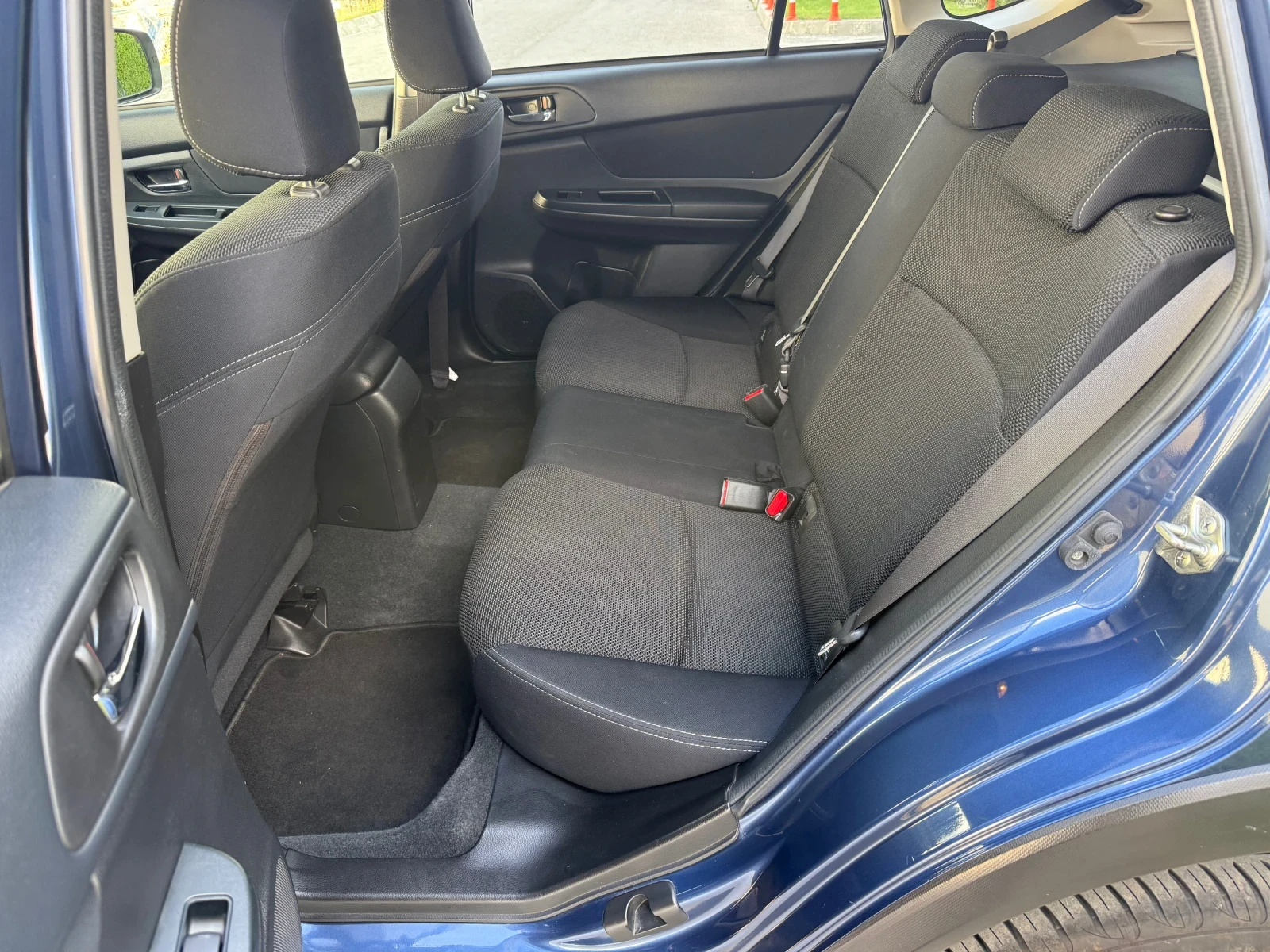Subaru XV 2.0i 150кс, снимка 12 - Автомобили и джипове - 56313817