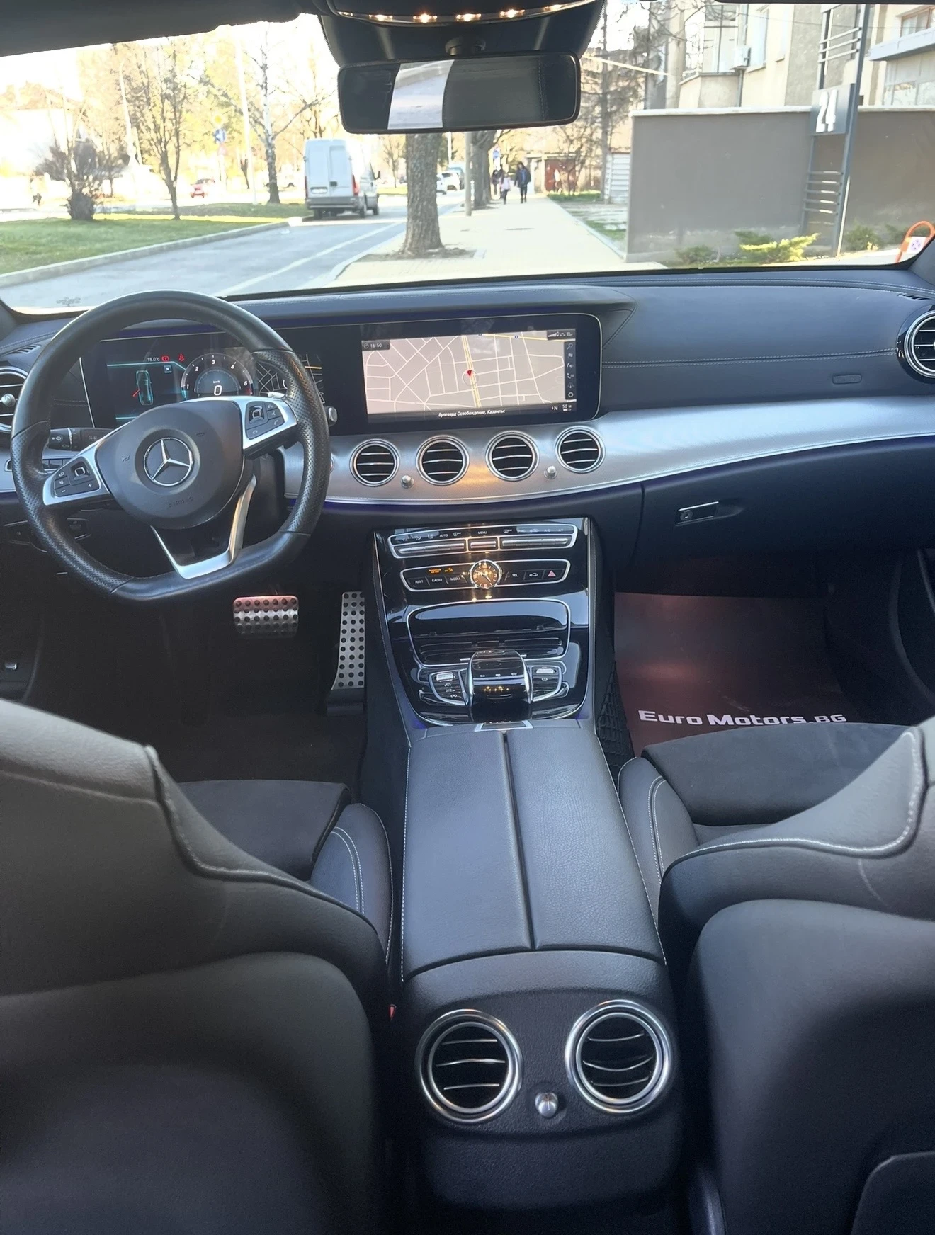 Mercedes-Benz E 220 2.2CDI AMG 4-Matik | Mobile.bg � ����������� 10
