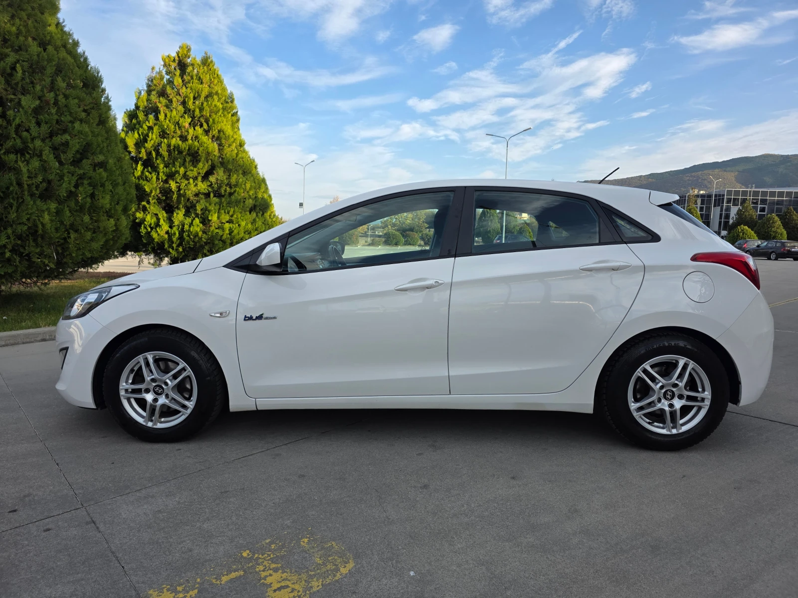 Hyundai I30 1.6crdi  Euro5b, снимка 7 - Автомобили и джипове - 56707003