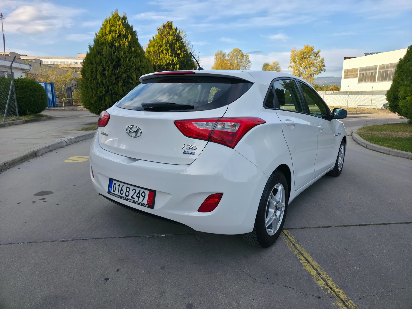 Hyundai I30 1.6crdi  Euro5b, снимка 4 - Автомобили и джипове - 56707003