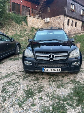     Mercedes-Benz GL 500