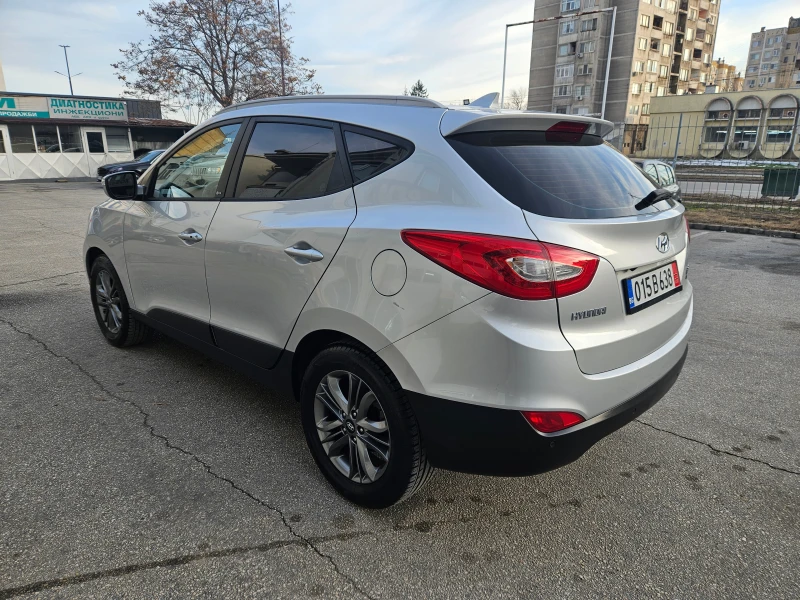 Hyundai IX35 1.7CRDi/Xpossible/FACE/NAVI/КАМЕРА/LED, снимка 3 - Автомобили и джипове - 48758012