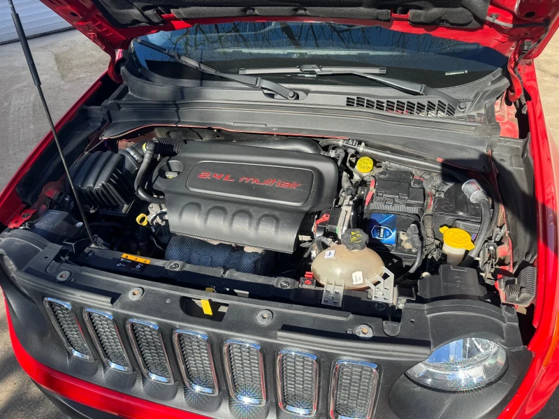 Jeep Renegade 2, 4 газ, снимка 4 - Автомобили и джипове - 52634730