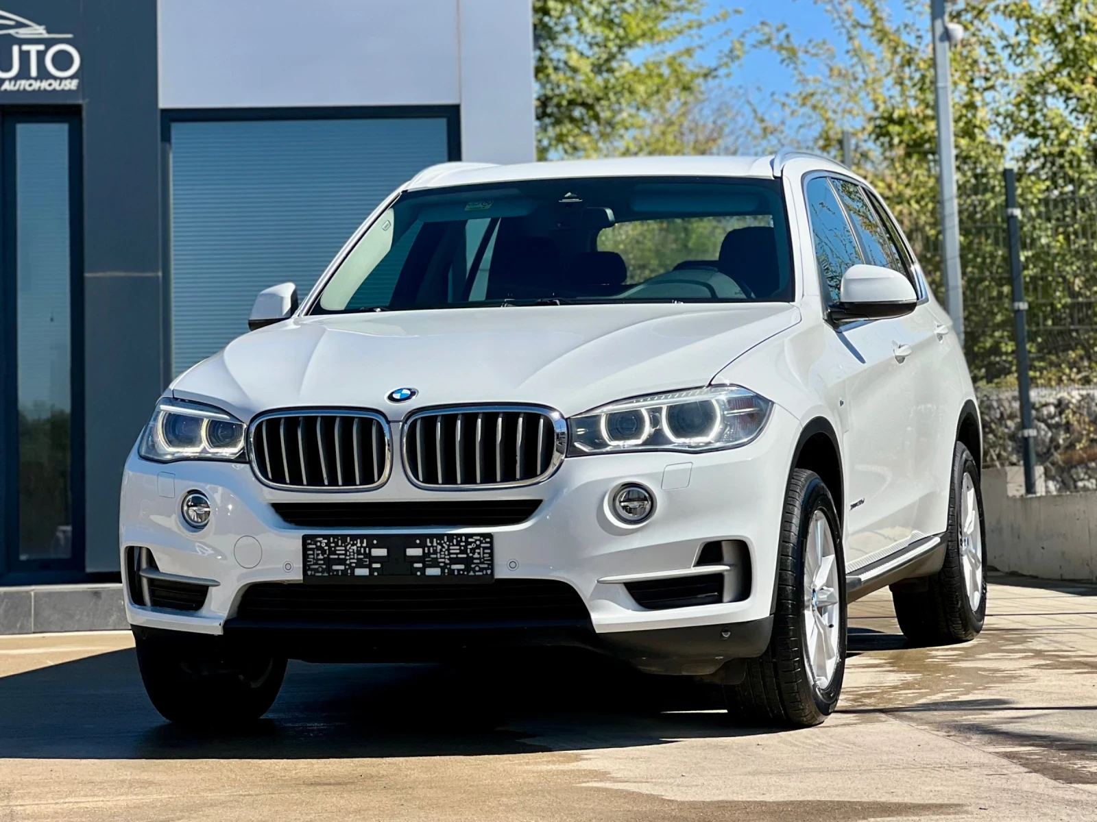 BMW X5 * SPORT* INDIVIDUAL* РЕАЛНИ КИЛОМЕТРИ* ТОП*  - изображение 2