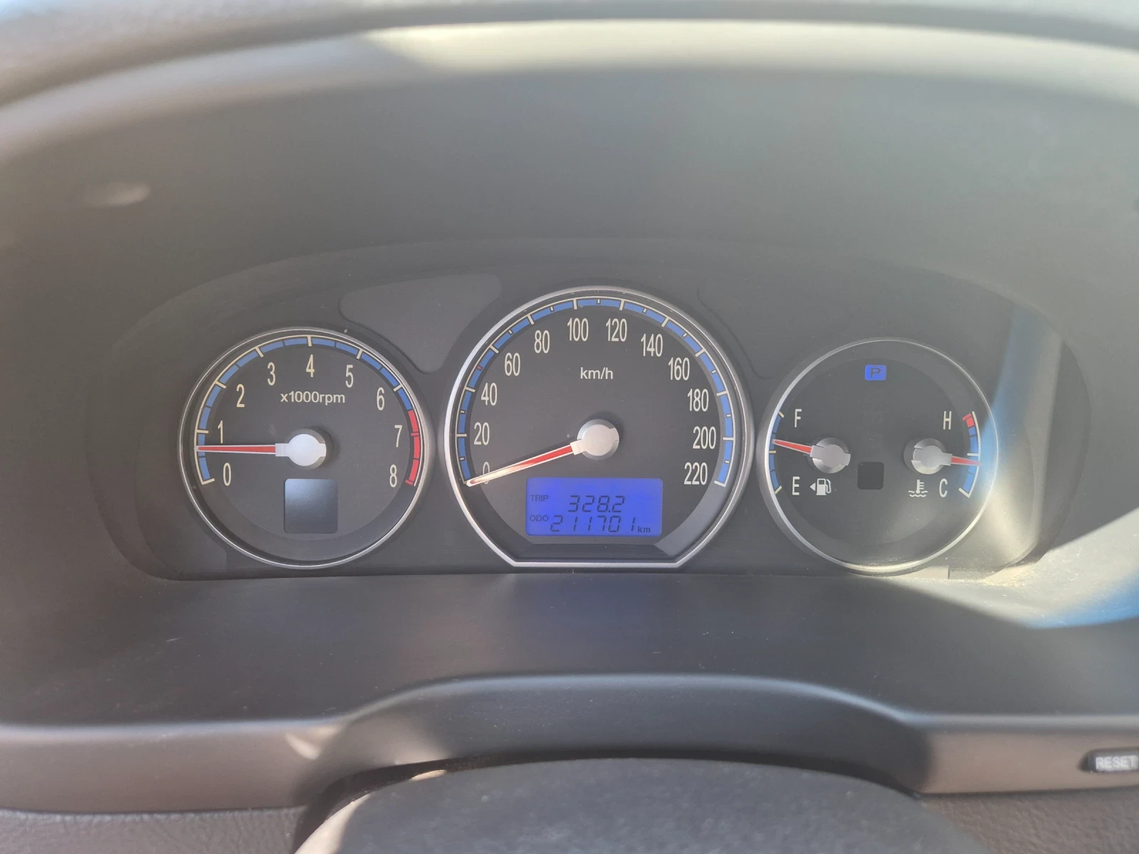 Hyundai Santa fe Huyndai Santa fe 2.7i бензин - газ 4х4 - изображение 4