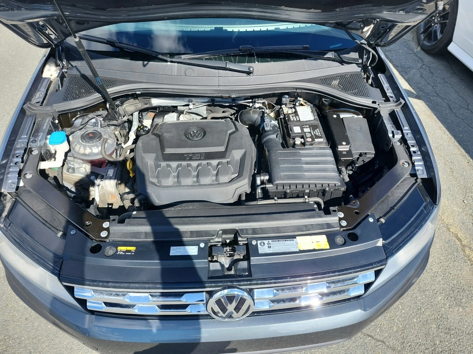 VW Tiguan TRENDLINE * * CARFAX * * АВТО КРЕДИТ * *  - изображение 9