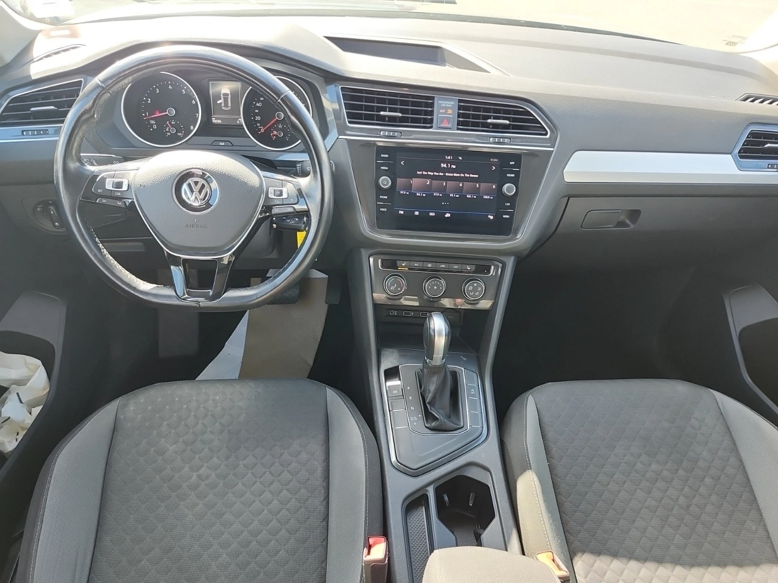 VW Tiguan TRENDLINE * * CARFAX * * АВТО КРЕДИТ * *  - изображение 6