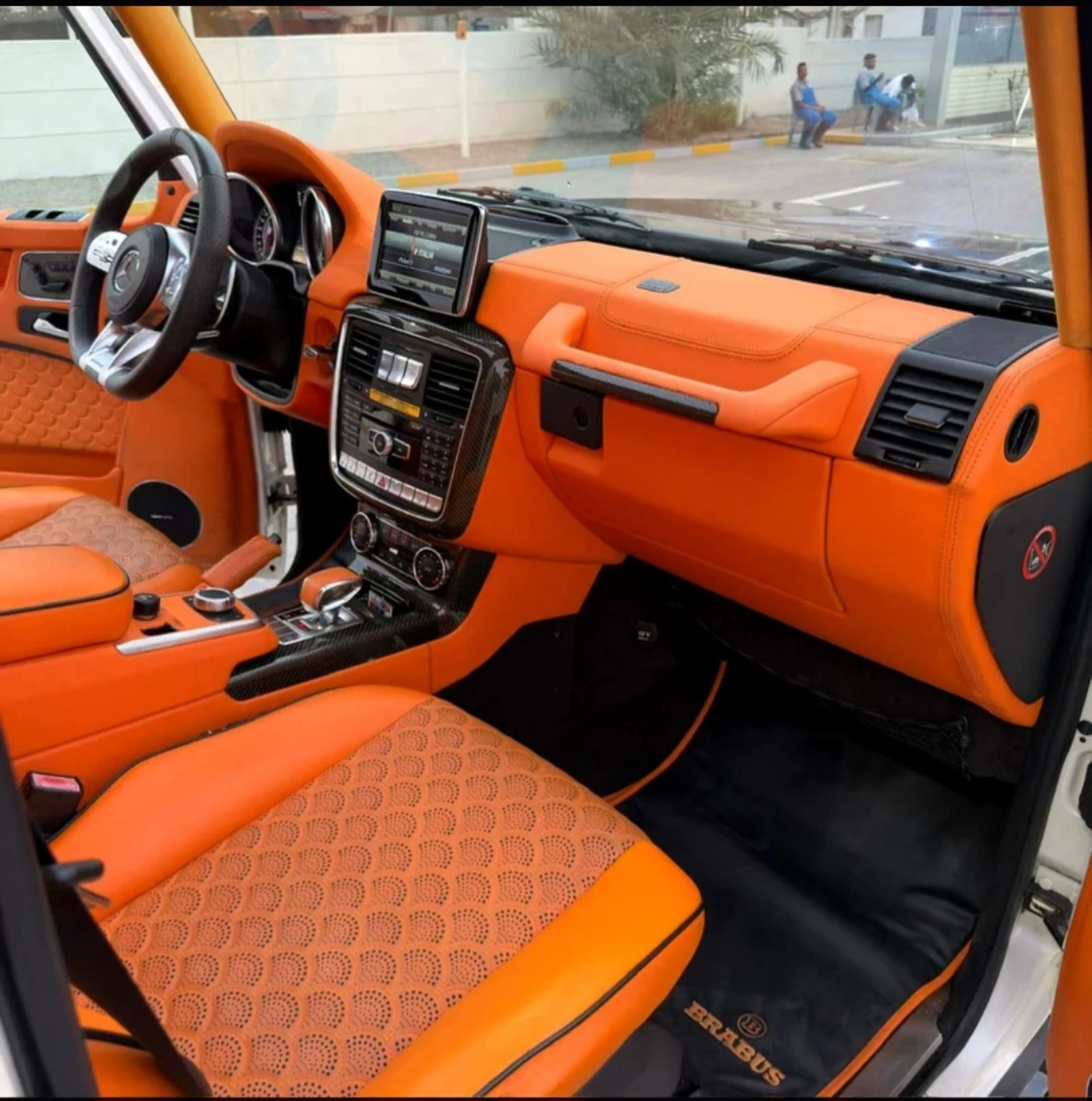 Mercedes-Benz G 63 AMG * АВТОФИНАНСИРАНЕ БЕЗ ПЪРВОНАЧАЛНА ВНОСКА - изображение 3
