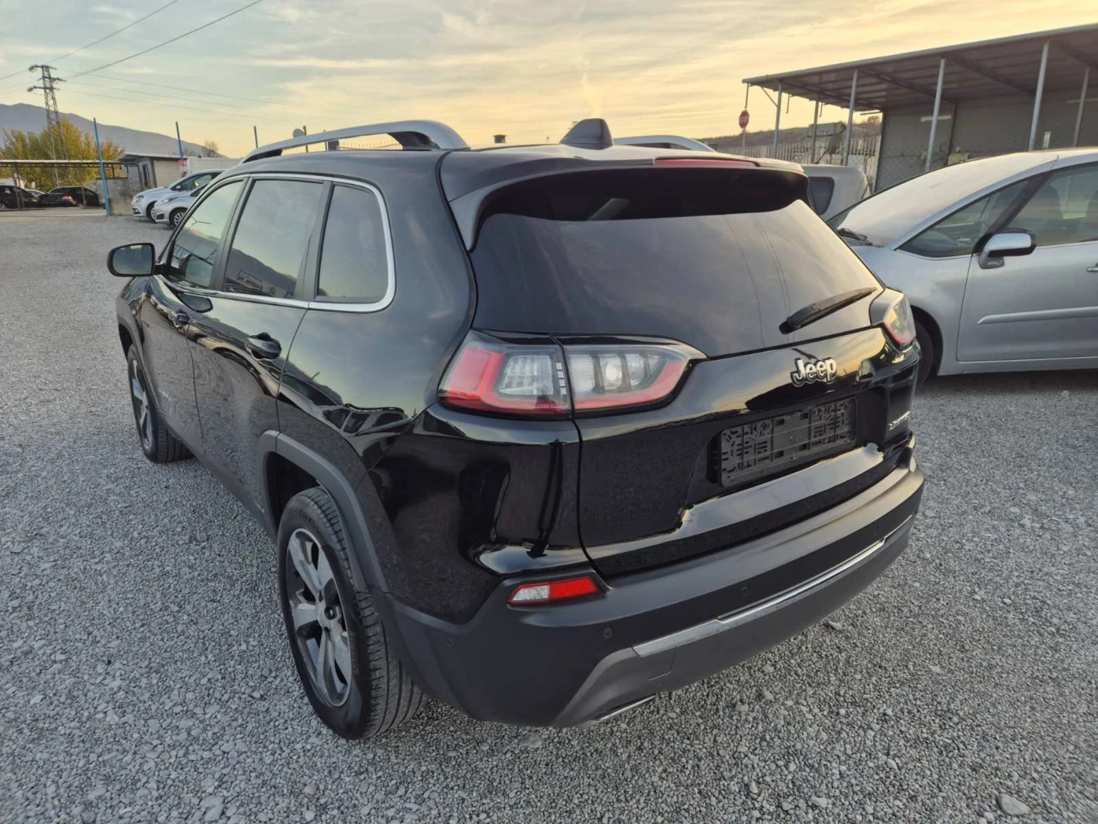 Jeep Cherokee | Mobile.bg � ����������� 3