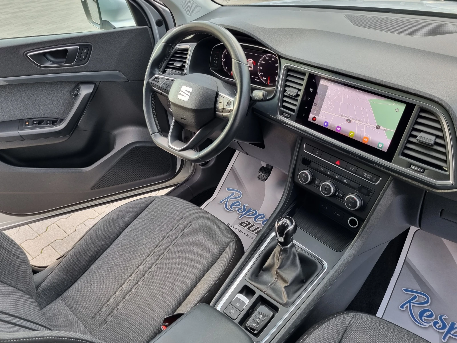 Seat Ateca 2.0TDi-150кс= 2021г. LED, DIGITAL, CAMERA, KEYLESS, снимка 12 - Автомобили и джипове - 54412150