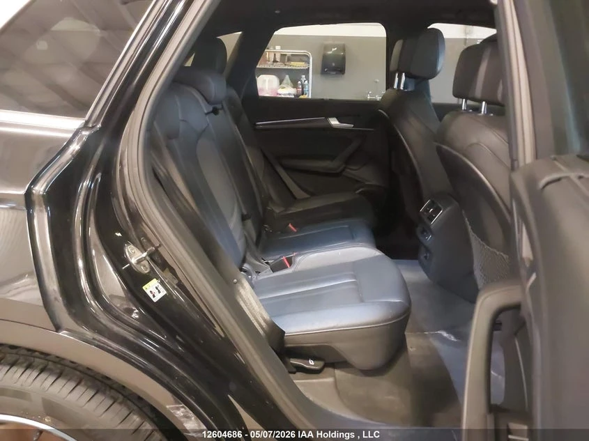 Audi SQ5 3.0l Prestige, снимка 8 - Автомобили и джипове - 54599434