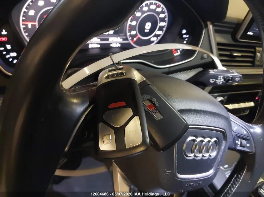 Audi SQ5 3.0l Prestige, снимка 11 - Автомобили и джипове - 54599434