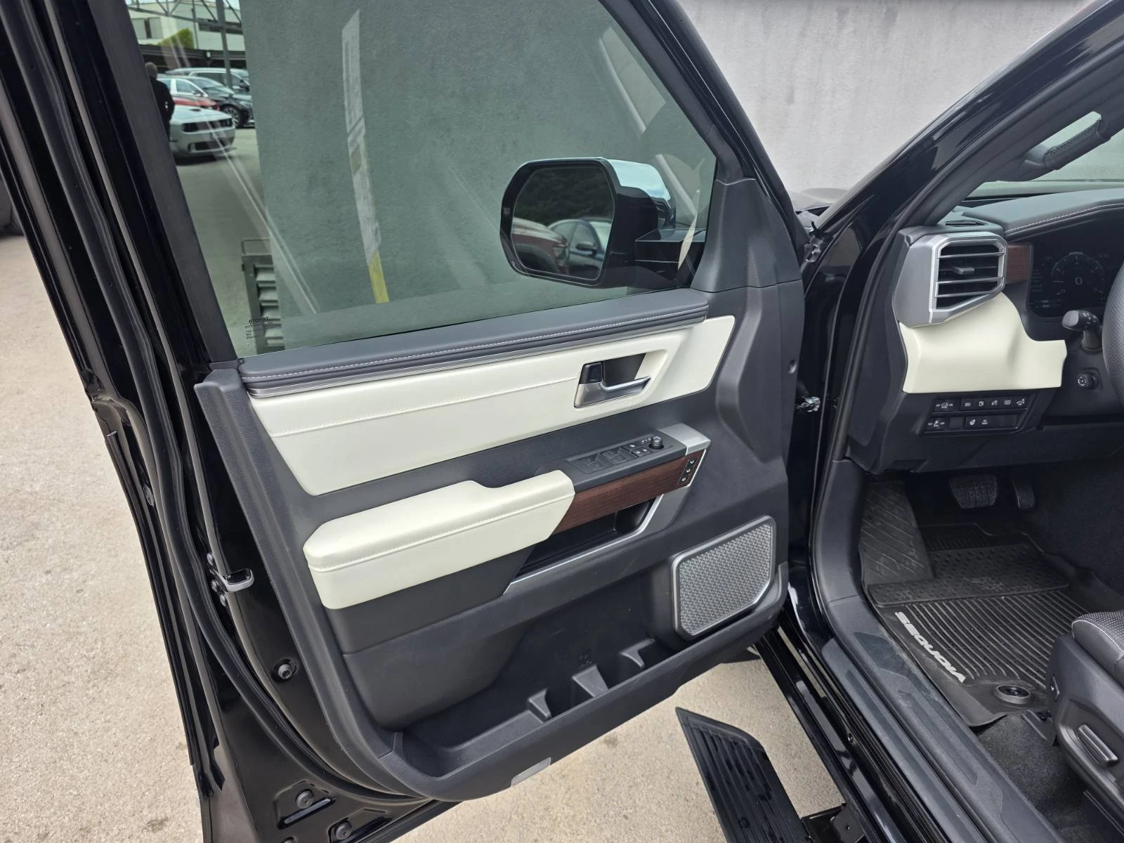 Toyota Sequoia 3.5L CAPSTONE | Mobile.bg � ����������� 8