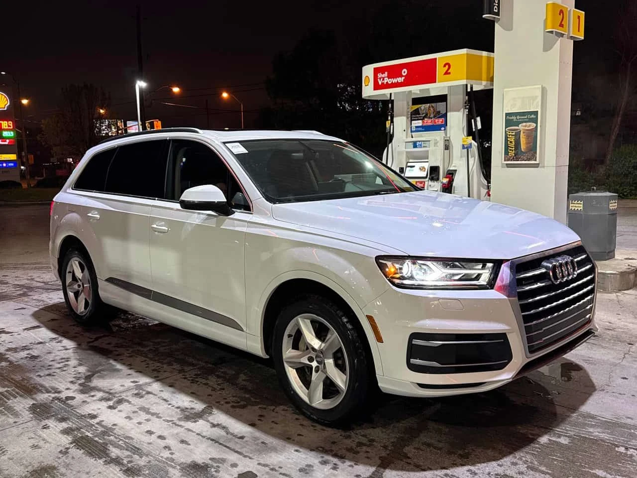 Audi Q7 | Komfort | | АВТОКРЕДИТ БЕЗ ПЪРВОНАЧАЛНА ВНОСКА |, снимка 3 - Автомобили и джипове - 54683603
