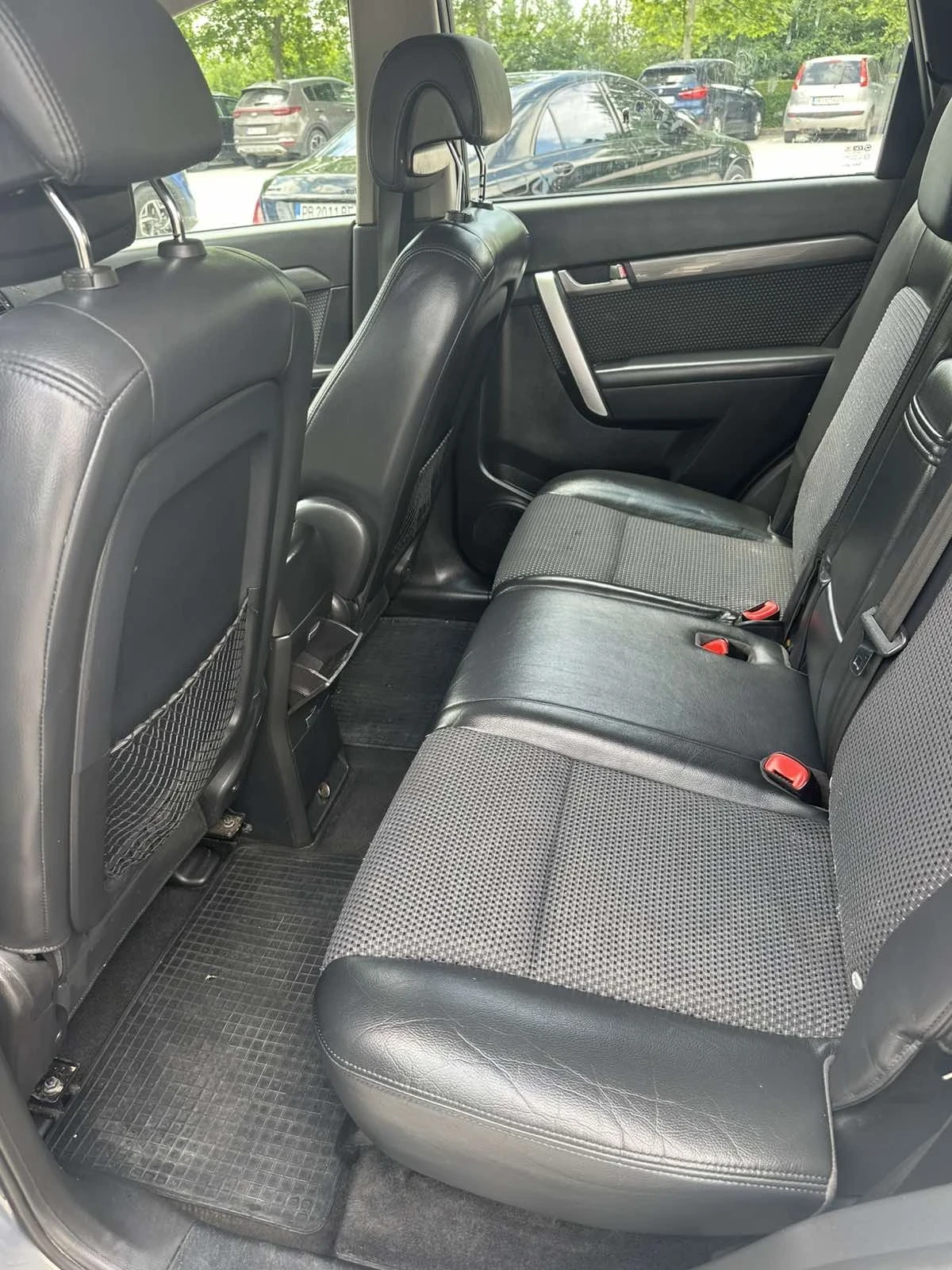 Chevrolet Captiva Продава се от втори собственик, снимка 13 - Автомобили и джипове - 54792310