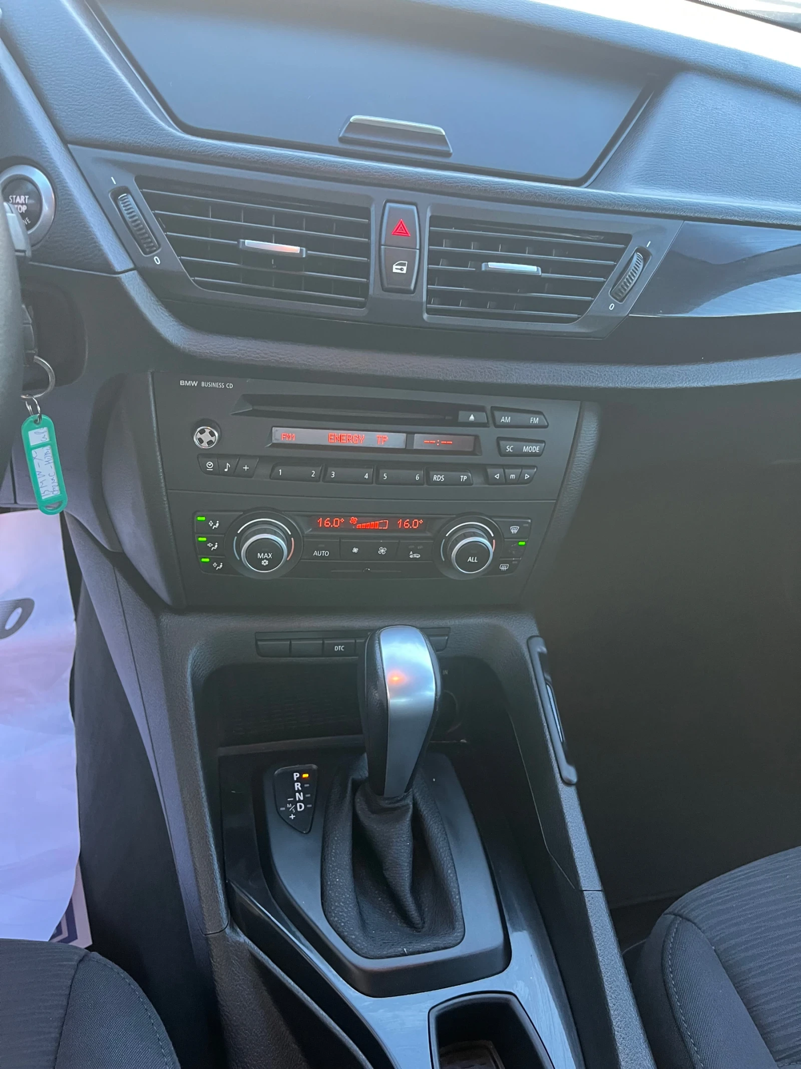 BMW X1 2.0TDI-177-X-DRIVE-PANO-ITALIA, снимка 14 - Автомобили и джипове - 54921533