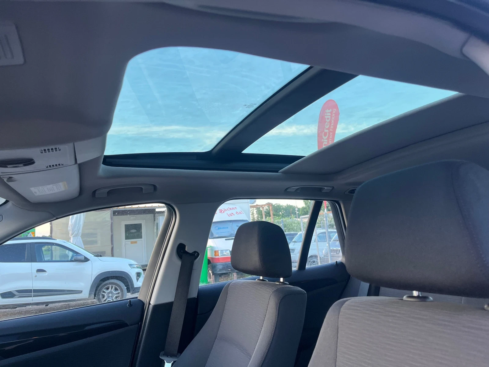 BMW X1 2.0TDI-177-X-DRIVE-PANO-ITALIA, снимка 15 - Автомобили и джипове - 54921533