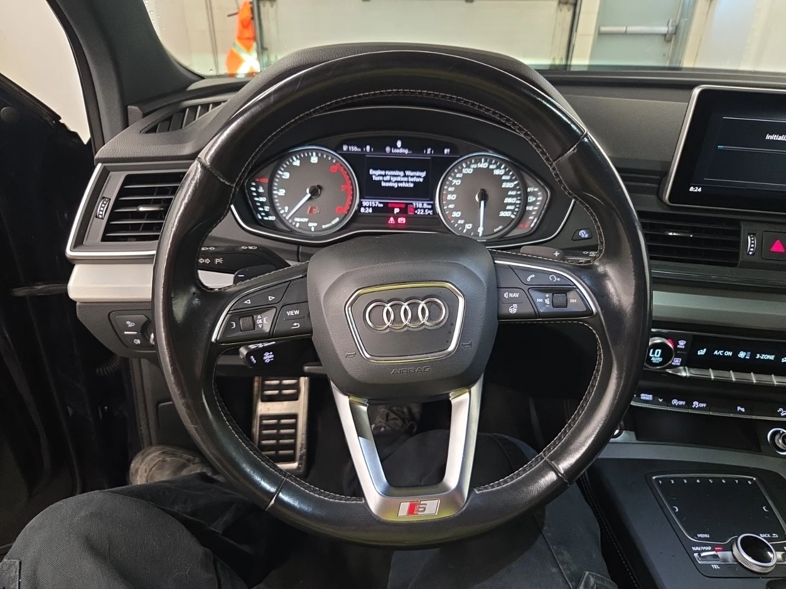 Audi SQ5 PROGRESSIV* ПАНОРАМА* CARFAX, снимка 9 - Автомобили и джипове - 55704475
