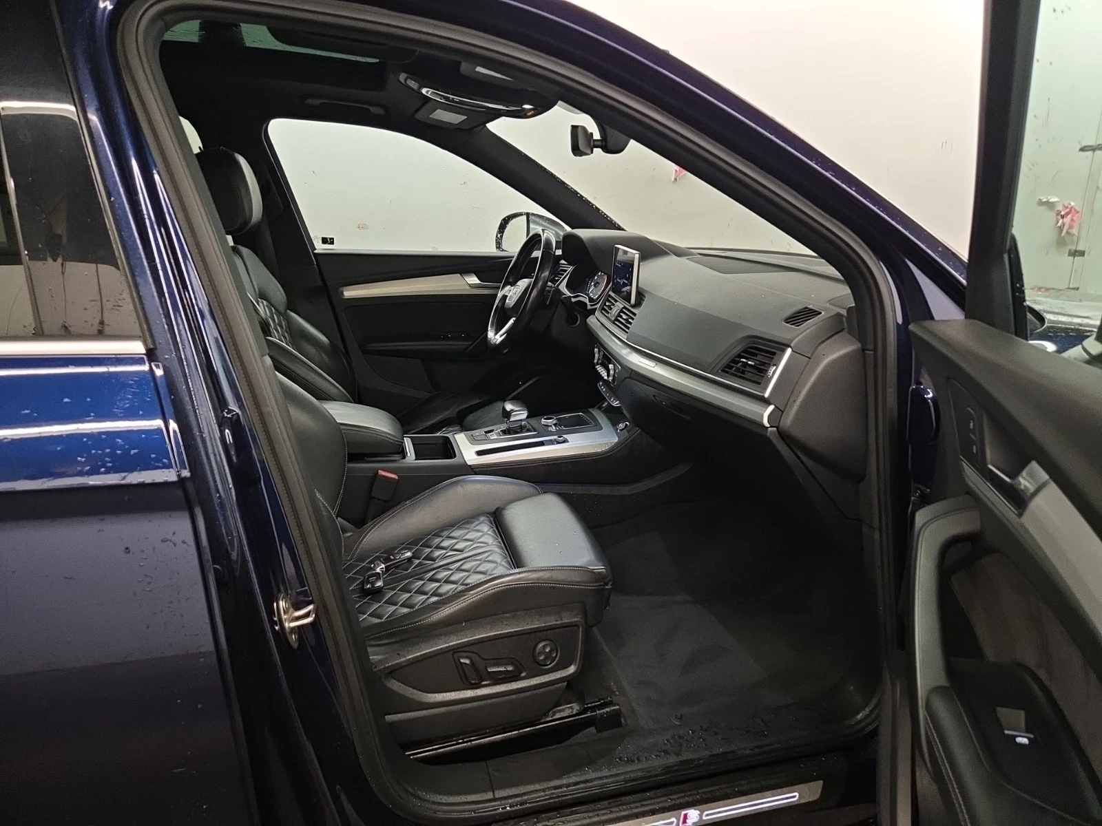 Audi SQ5 PROGRESSIV* ПАНОРАМА* CARFAX, снимка 13 - Автомобили и джипове - 55704475