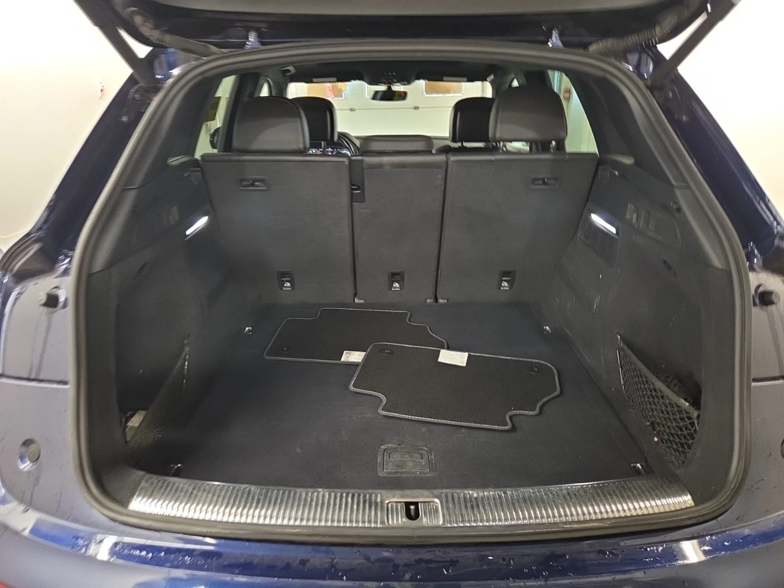 Audi SQ5 PROGRESSIV* ПАНОРАМА* CARFAX, снимка 16 - Автомобили и джипове - 55704475