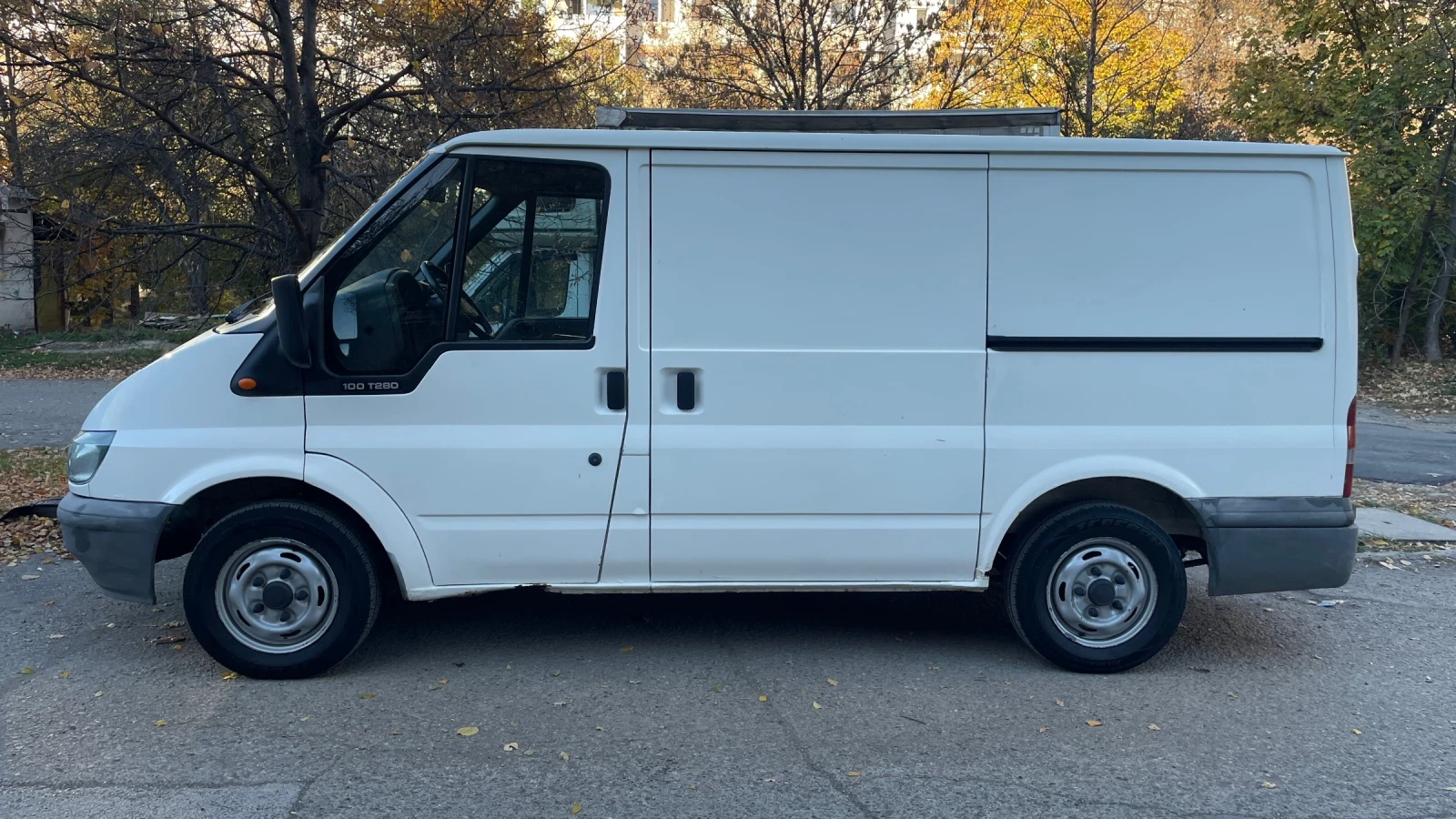 Ford Transit 100 T280 - изображение 2