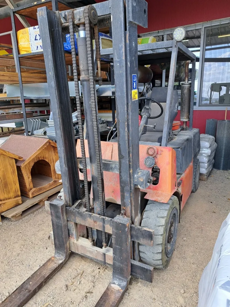 Мотокар Други Перкинс, снимка 2 - Индустриална техника - 53201519