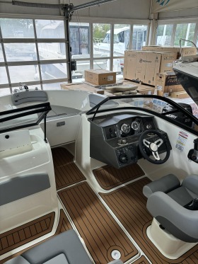  Bayliner VR5 outboard  | Mobile.bg    10