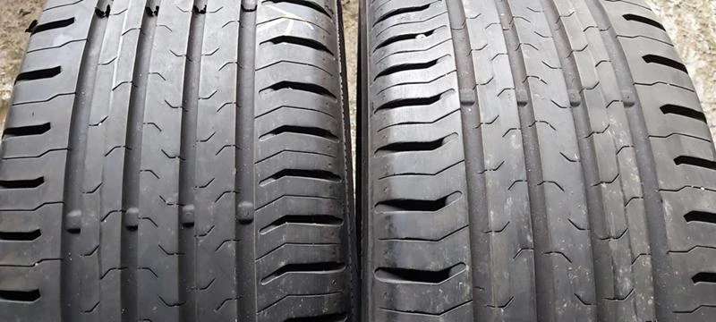 Гуми Летни 205/50R17, снимка 1 - Гуми и джанти - 31148803