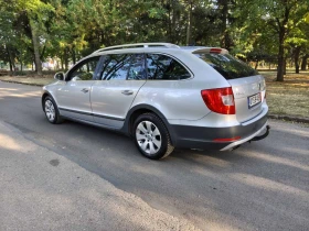 Skoda Superb Scout 2012г. 4X4 2.0 TDI Автомат , снимка 8