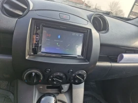 Mazda 2 Газ, снимка 2