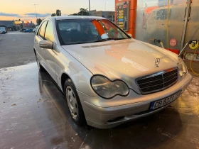 Mercedes-Benz 110, снимка 1
