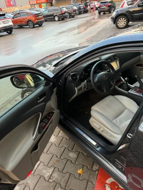 Lexus IS 220d Luxury , снимка 11