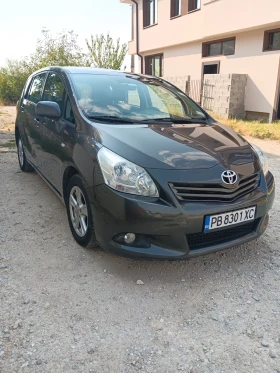 Toyota Verso, снимка 1