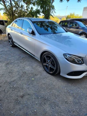 Mercedes-Benz E 220, снимка 2