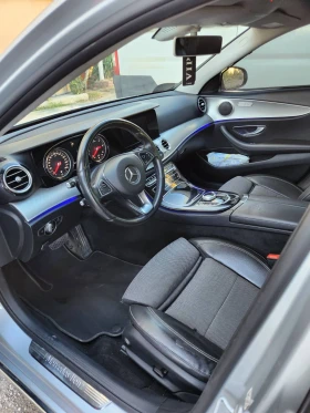 Mercedes-Benz E 220, снимка 8