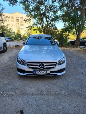 Mercedes-Benz E 220  - изображение 1