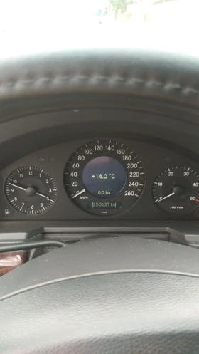 Mercedes-Benz E 270, снимка 10