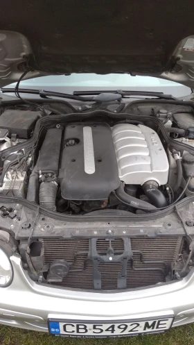 Mercedes-Benz E 270, снимка 11