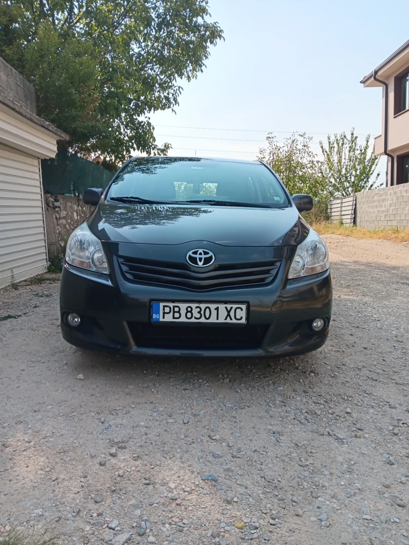 Toyota Verso, снимка 4 - Автомобили и джипове - 47486790