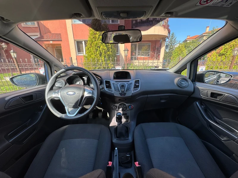 Ford Fiesta 1.2i бензин , снимка 17 - Автомобили и джипове - 47565081