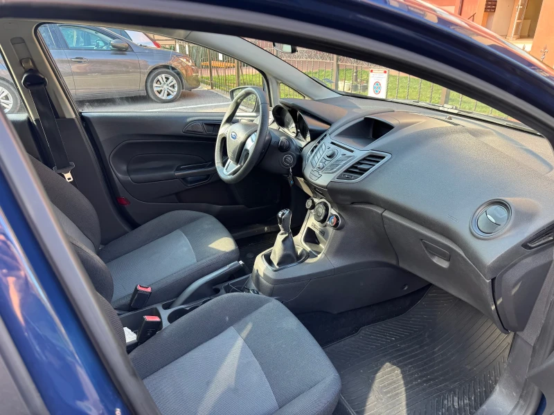 Ford Fiesta 1.2i бензин , снимка 14 - Автомобили и джипове - 47565081