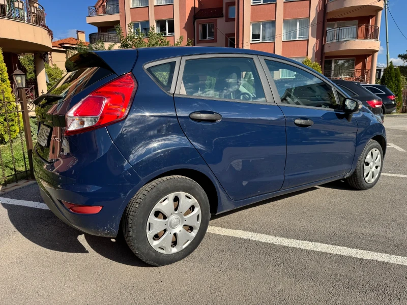 Ford Fiesta 1.2i бензин , снимка 4 - Автомобили и джипове - 47565081